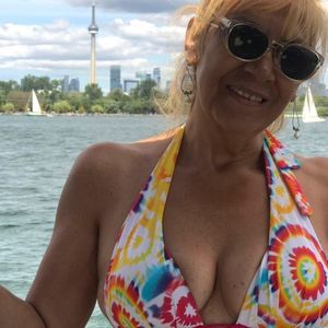 Meet your Posher, Sandra